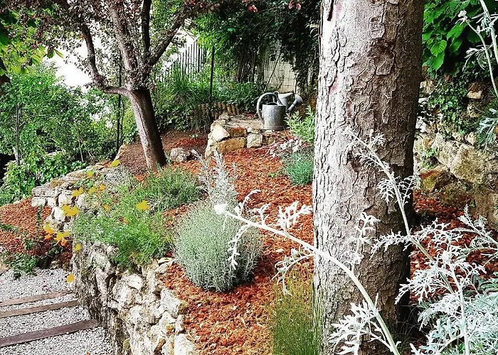 Le Panoramique Bed & Breakfast 3*