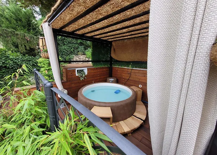 Le Panoramique 3*